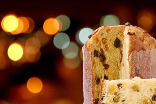 Artisanal panettone Christmas cake
