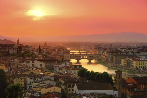 Sunset over the Arno river in Florence