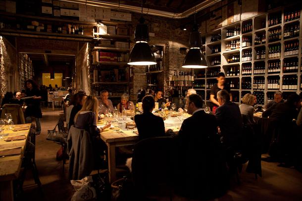 Convivial dinner at Fuori di Taste 2011
